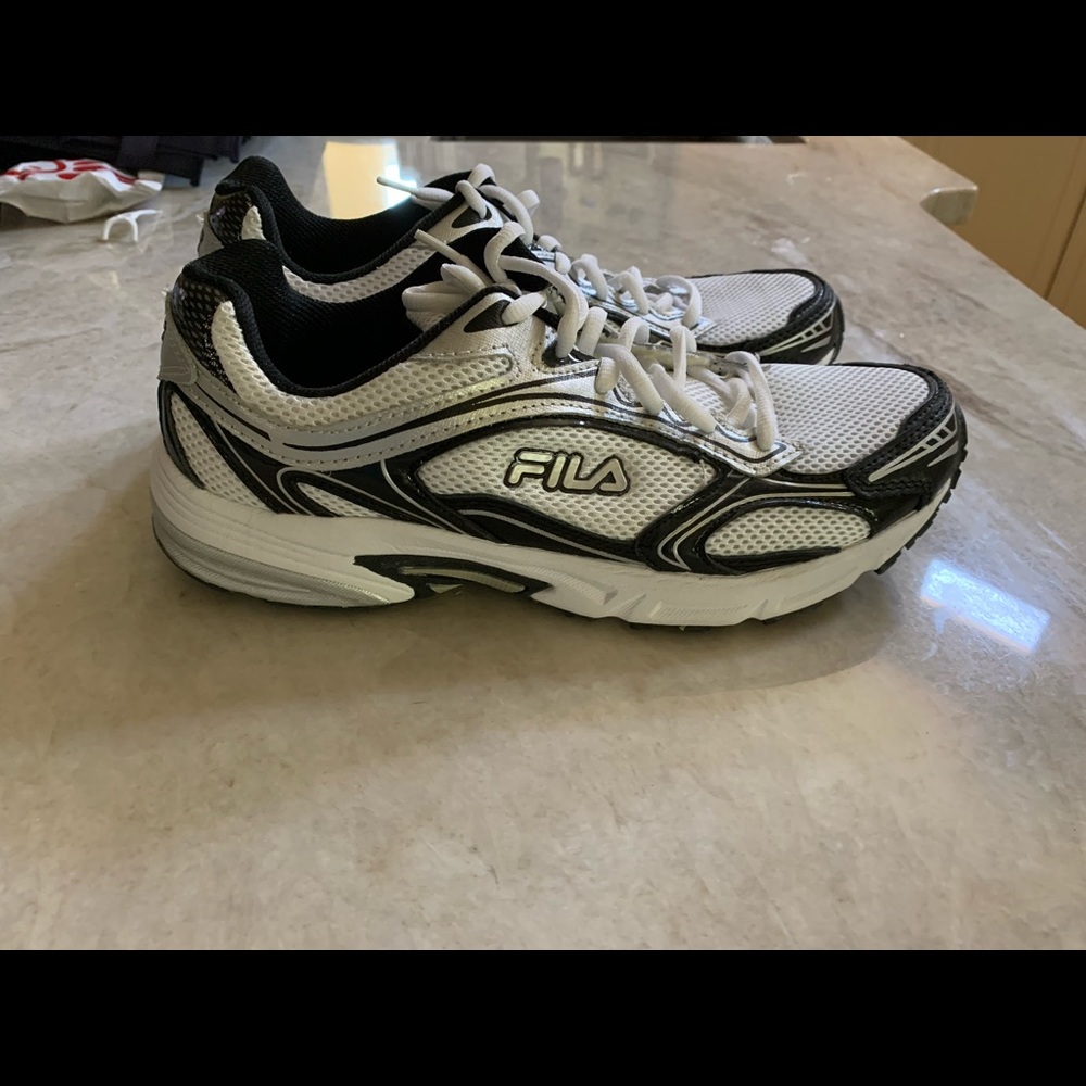 Fila Athletic Shoes View 2